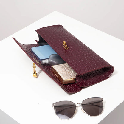 Geometric Baguette Clasp Bag — view 6