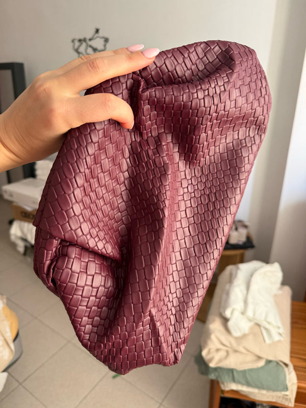 Customer Review - U***i