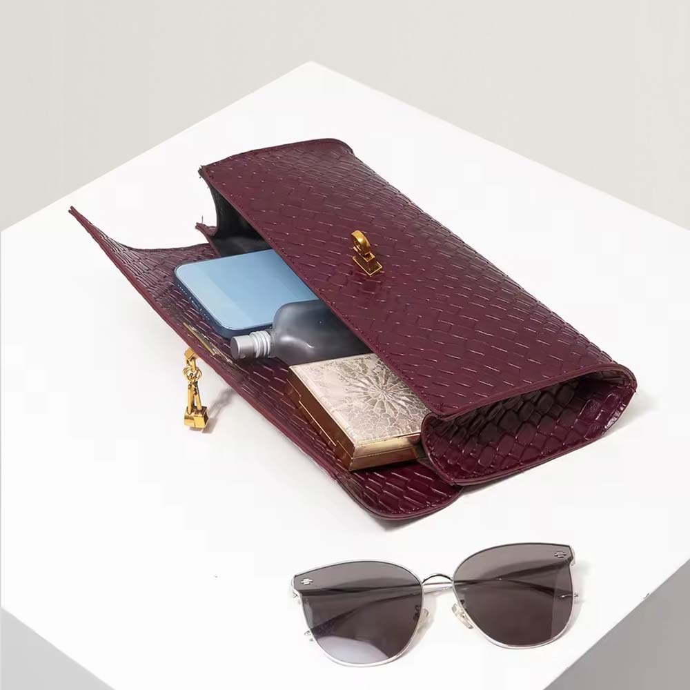 Geometric Baguette Clasp Bag